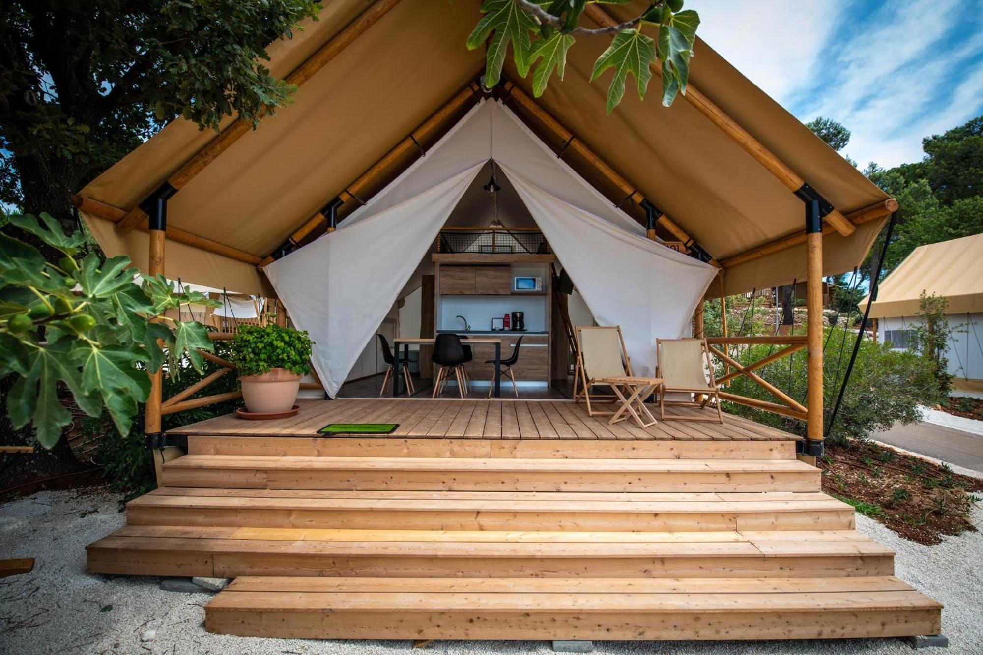 Parco vacanze Arena One 99 Glamping Pomer