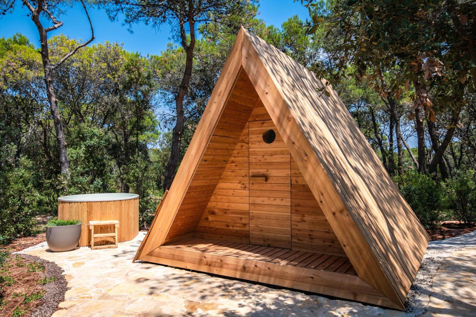 Arena One 99 Glamping Pomer